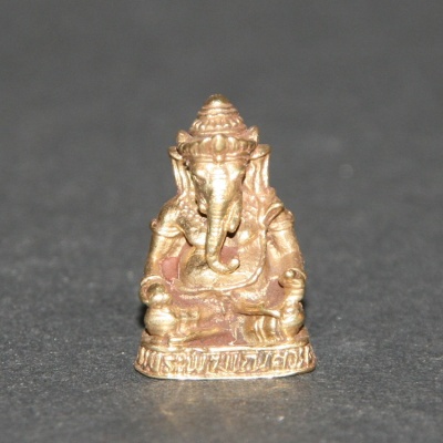 Ganesha zittend, messing 2.5cm (reis Ganesha)